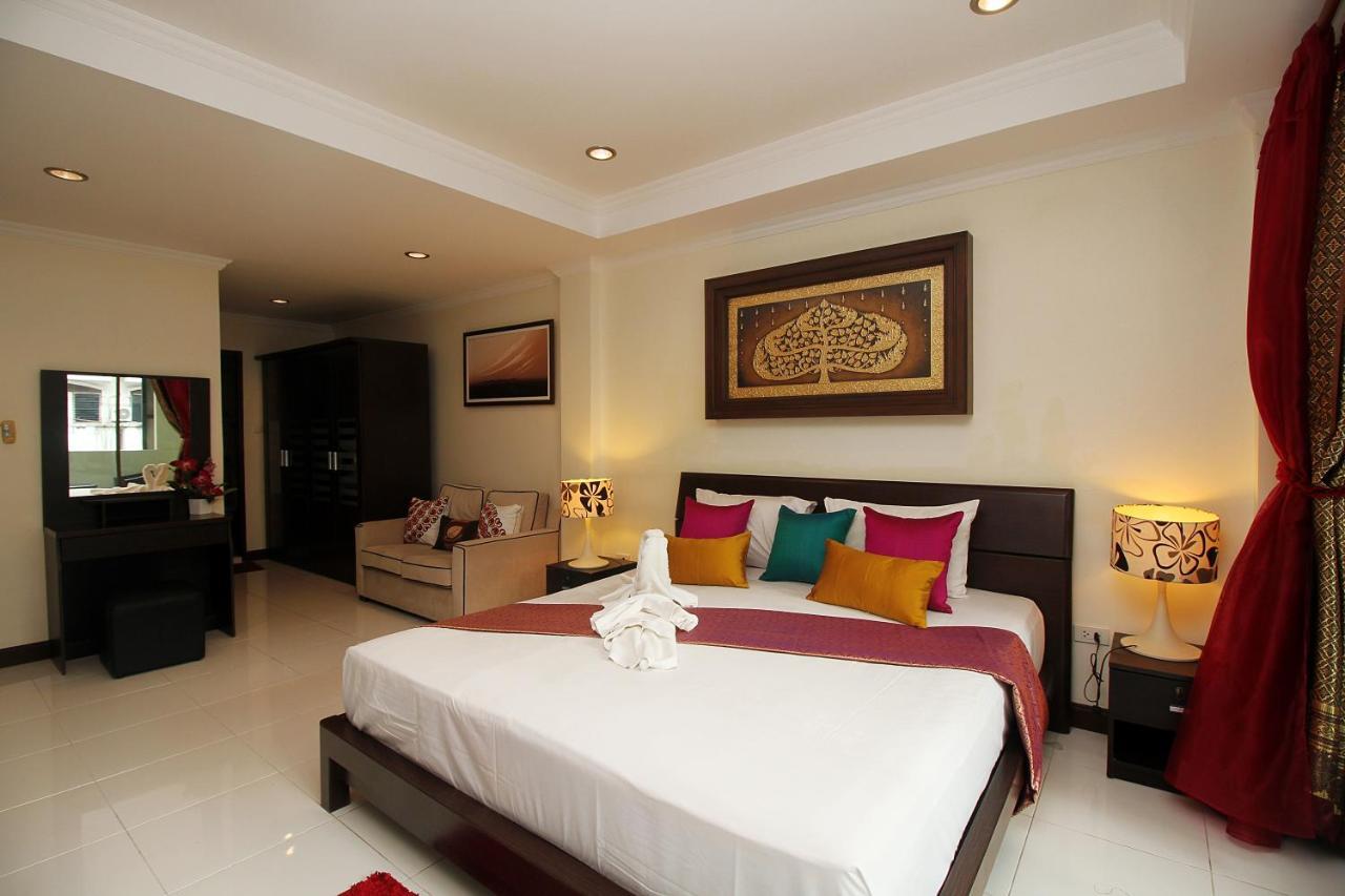 Hotel Sky Silk Decoration House à Patong Extérieur photo