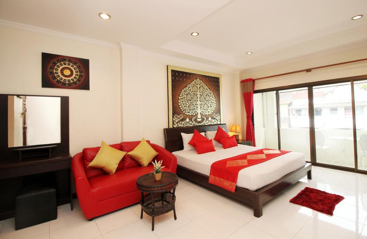 Hotel Sky Silk Decoration House à Patong Extérieur photo