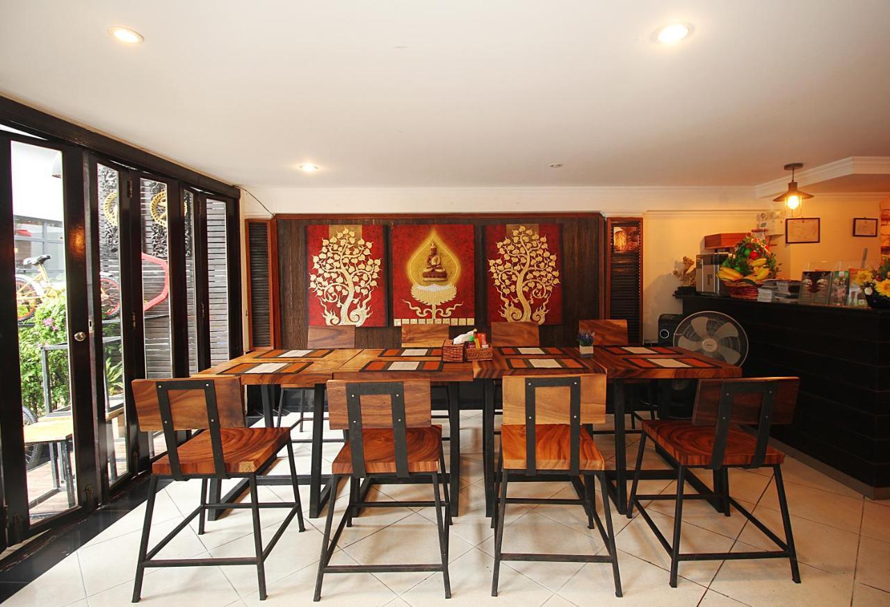 Hotel Sky Silk Decoration House à Patong Extérieur photo